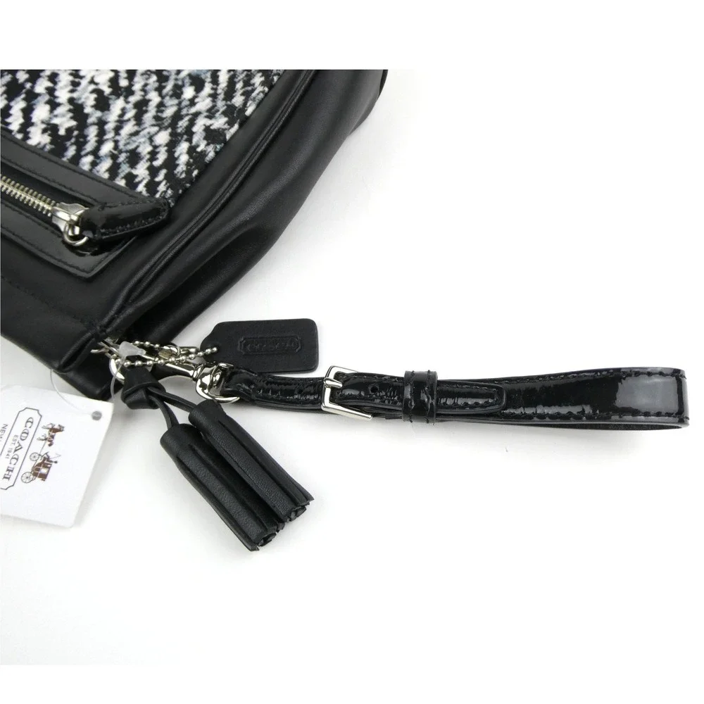 Coach Leg Ivory Multi Dongl Print Large‎ Clutch NWT 50031